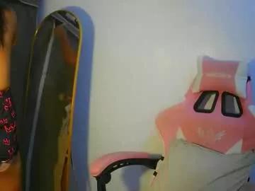 Naked Room lovelykayleexx 