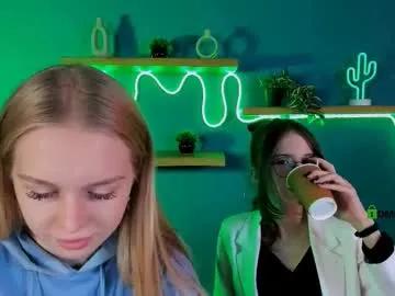 Lulu_fly_ from Chaturbate