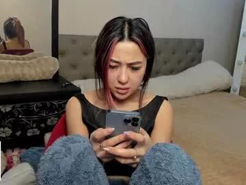 luluu_l from Chaturbate