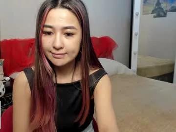 luluu_l from Chaturbate