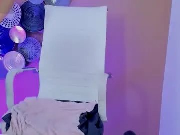 luna_cute14 from Chaturbate