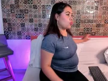 luna_velvett_ from Chaturbate