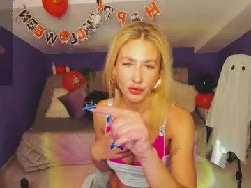 Madammilly from Chaturbate