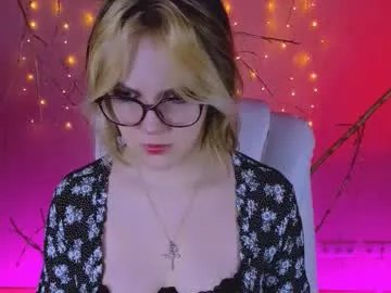  madeline_doll chat room