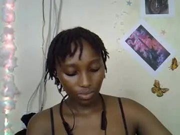 maee_y from Chaturbate