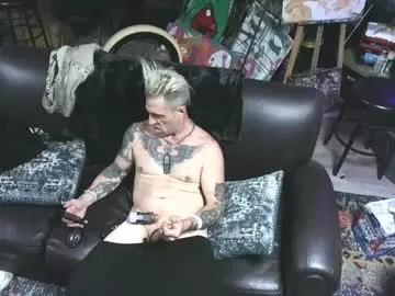 Naked Room mattiedee369 