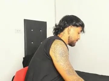 maximo004 from Chaturbate