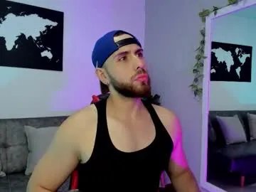 maximo_wolf1 from Chaturbate