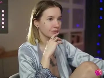 mel_collins from Chaturbate