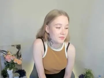 melodievejar from Chaturbate