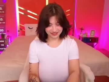 mikiikiwi from Chaturbate