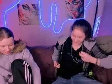 milki_wey from Chaturbate