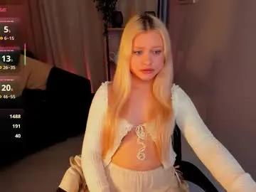 Millie_vanillie from Chaturbate