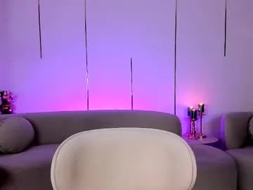 mistresskennya from Chaturbate