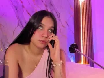 Mollylewis18 from Chaturbate