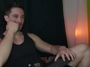 mrgreeneyes01 from Chaturbate