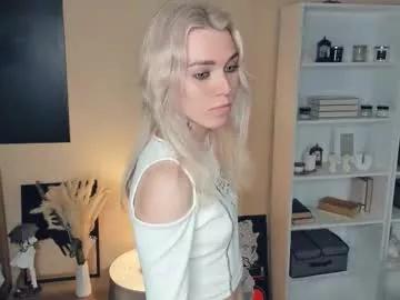 myviolet_rush from Chaturbate