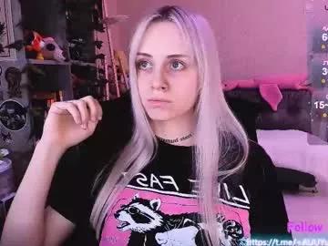 nanitamoore from Chaturbate