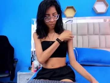naomi_sara from Chaturbate