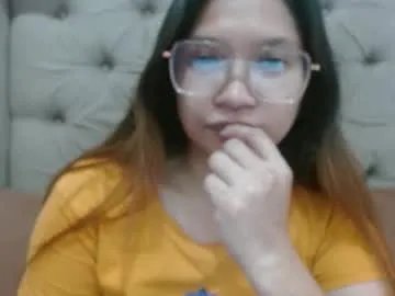 nerdypinaypie from Chaturbate