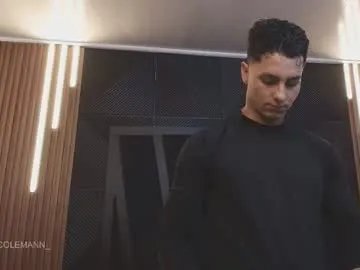 noah_clarkk from Chaturbate