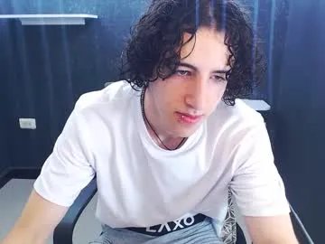noah_sokolov from Chaturbate