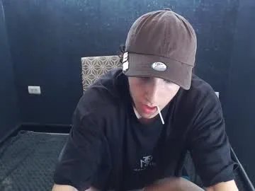 noah_sokolov from Chaturbate