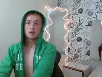 nooah_tay from Chaturbate