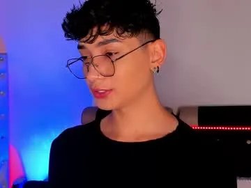 nut_foxx from Chaturbate