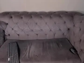 oliiverr22 on Chaturbate 