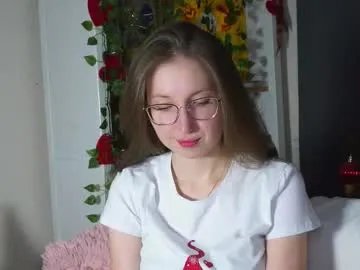 oliviavele from Chaturbate