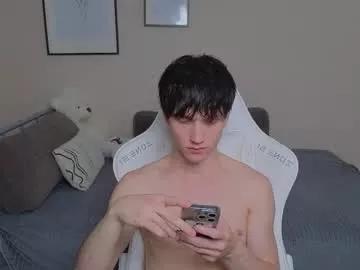 pupsenish from Chaturbate