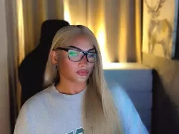 queenarthalia from Chaturbate