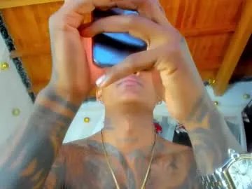 ragnarhot24 from Chaturbate