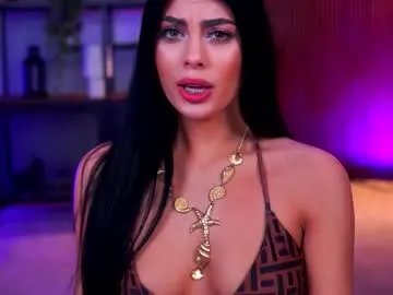 ravennadarcy from Chaturbate