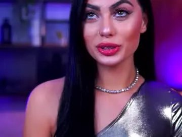 ravennadarcy from Chaturbate