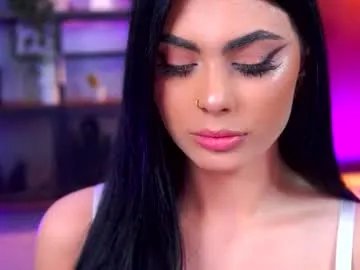 ravennadarcy from Chaturbate