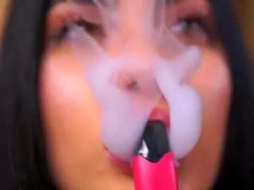 ravennadarcy from Chaturbate