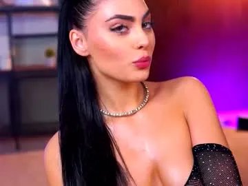 ravennadarcy from Chaturbate