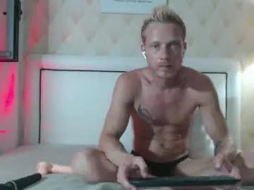 Naked Room redheadxxl 