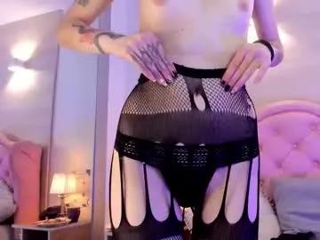 Rossiie_hunt_ from Chaturbate