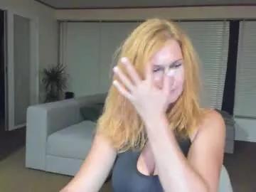 roxxxco from Chaturbate