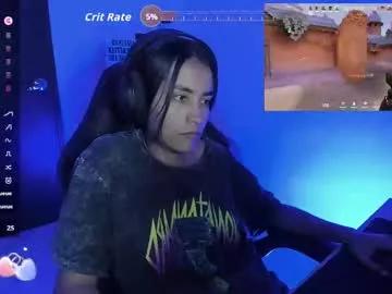 Naked Room sabrina_chester_02 