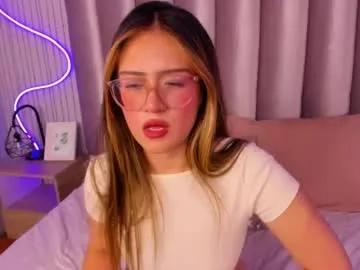 Samanthapeachs from Chaturbate