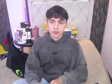 samu_foxxx from Chaturbate