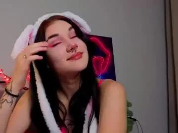 Sarahhunny from Chaturbate