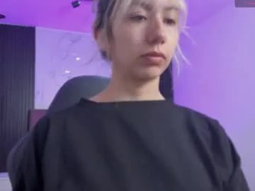 serene_waves on Chaturbate 