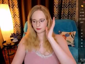 sheslinki on Chaturbate 