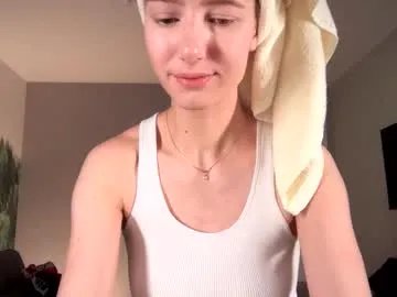 solar_bella from Chaturbate