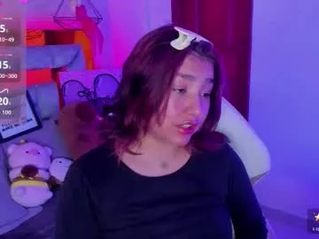 sophievv from Chaturbate